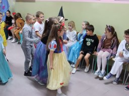 b_1024_768_0_00_images_2023_2024_Swietlica_Bajkowe_Swieto_402245143_805314851396465_4726264409171259044_n